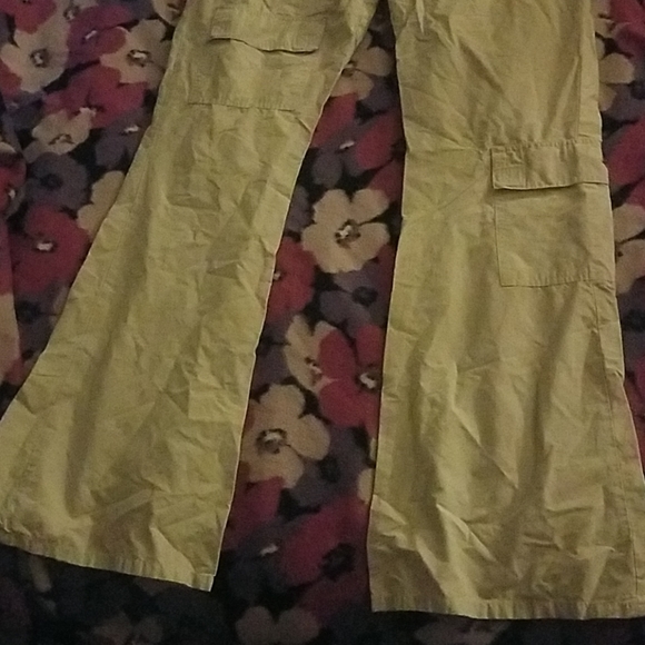 MUDD khaki pants size 7 - Picture 3 of 8